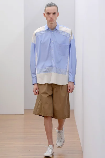 Look 33